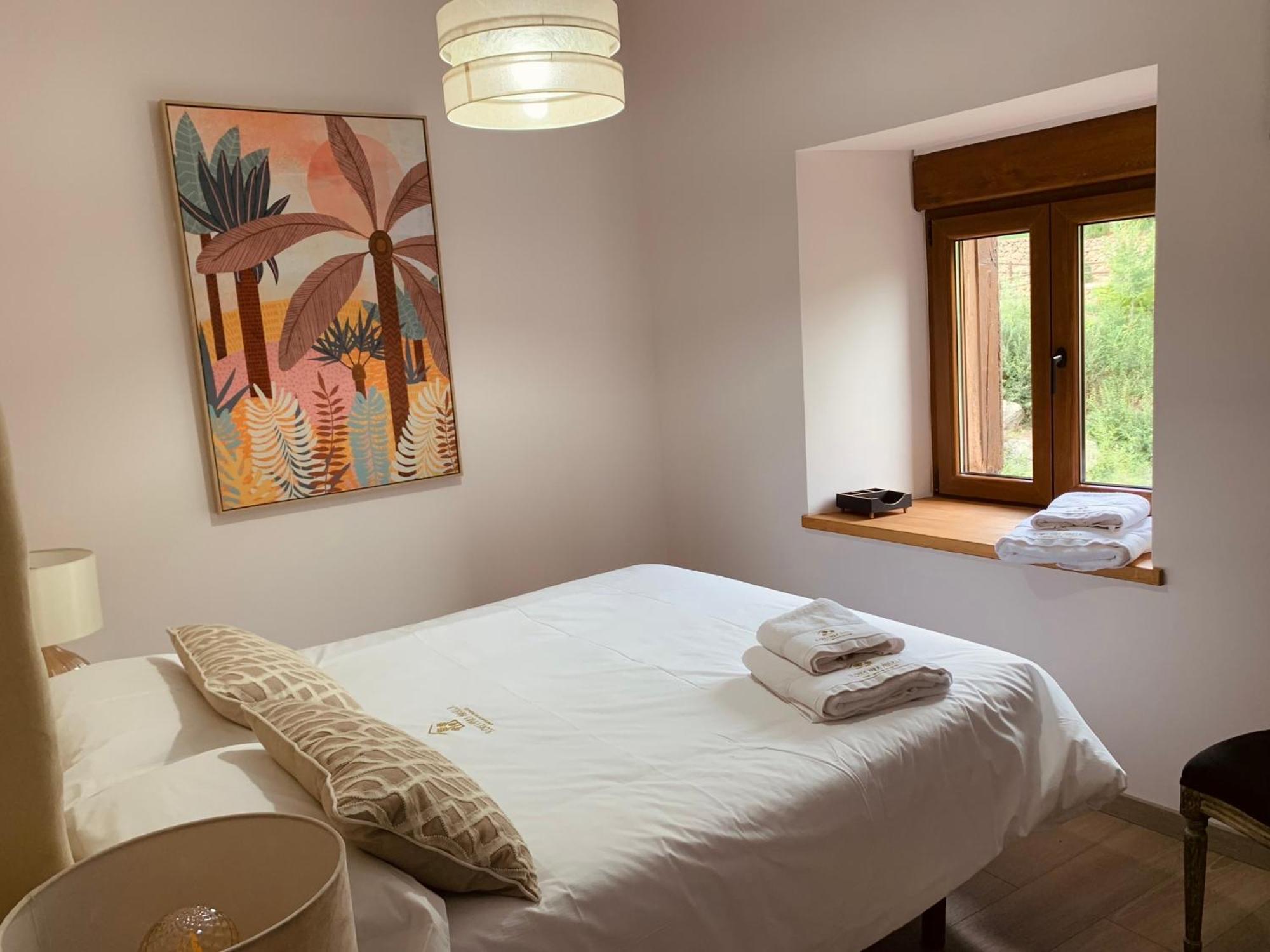 Apartamentos En El Valle Del Jerte Flores Para Angela Cabezuela Del Valle Esterno foto