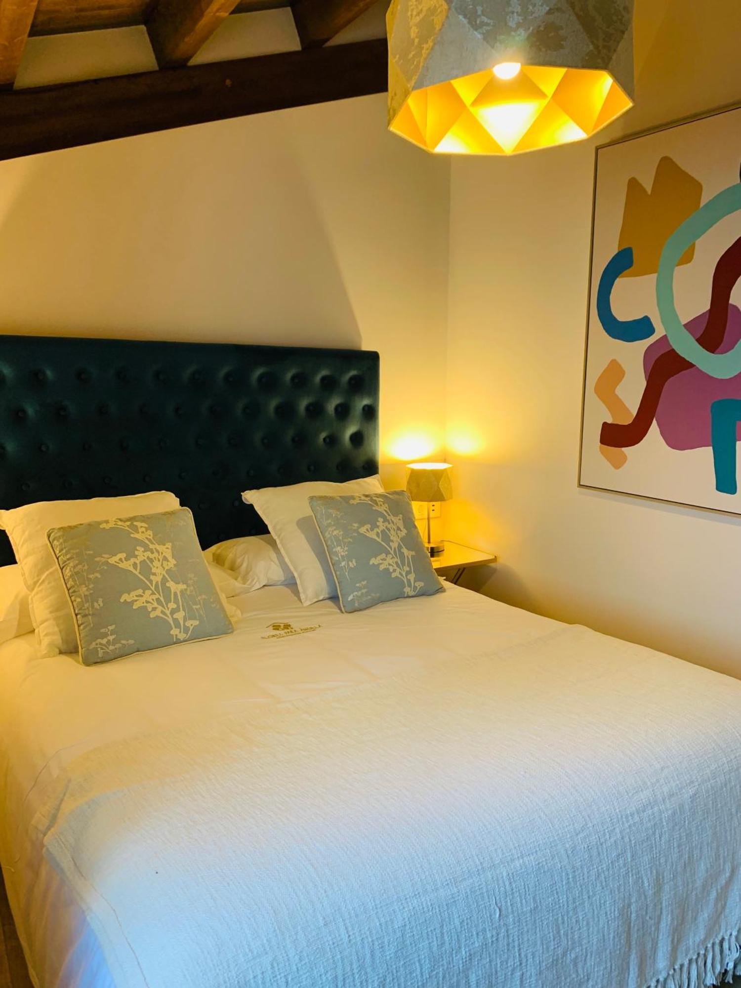 Apartamentos En El Valle Del Jerte Flores Para Angela Cabezuela Del Valle Esterno foto