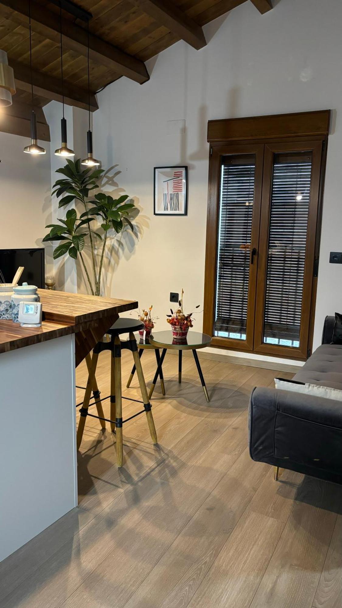 Apartamentos En El Valle Del Jerte Flores Para Angela Cabezuela Del Valle Esterno foto